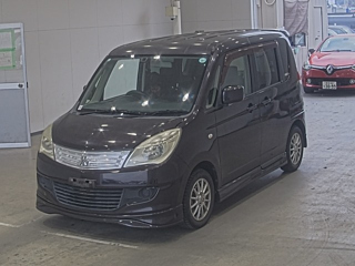 MITSUBISHI DELICA D2