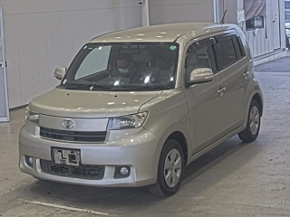 TOYOTA BB