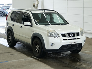 NISSAN X TRAIL