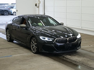 BMW 8 SERIES