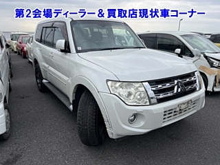 MITSUBISHI PAJERO