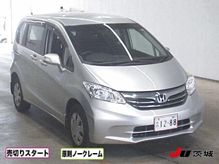 HONDA FREED
