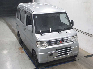 MITSUBISHI MINICAB VAN