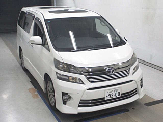 TOYOTA VELLFIRE