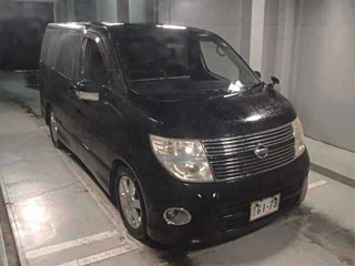NISSAN ELGRAND