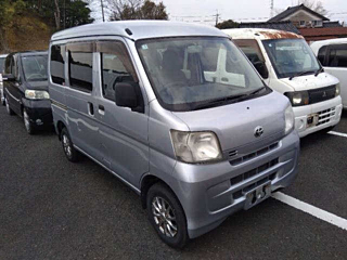 TOYOTA PIXIS VAN