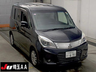 MITSUBISHI DELICA D2