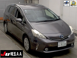 TOYOTA PRIUS ALPHA
