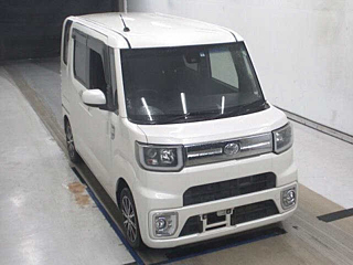 TOYOTA PIXIS MEGA