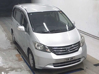 HONDA FREED