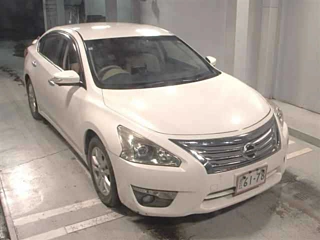 NISSAN TEANA