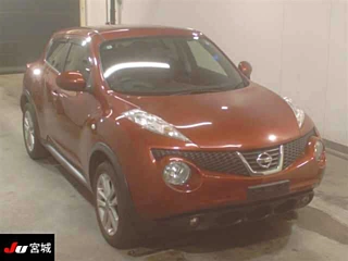 NISSAN JUKE