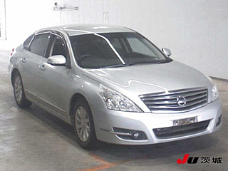 NISSAN TEANA