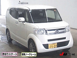 HONDA N BOX SLASH