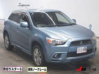 MITSUBISHI RVR