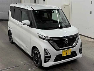 NISSAN ROOX