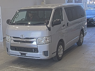 TOYOTA REGIUS ACE VAN