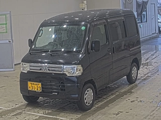 MITSUBISHI MINICAB VAN