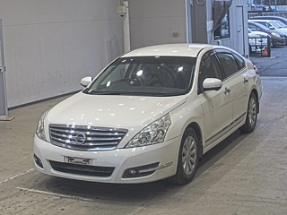 NISSAN TEANA