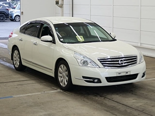 NISSAN TEANA