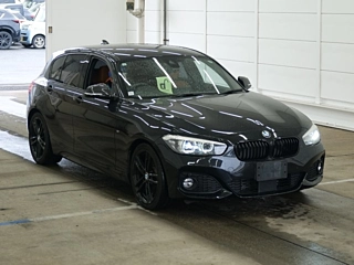 BMW 1 SERIES