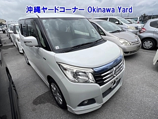 MITSUBISHI DELICA D2