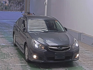 SUBARU LEGACY B4
