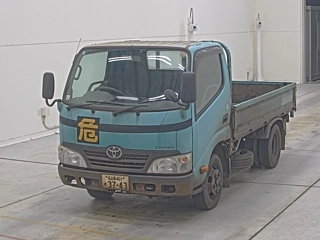 TOYOTA DYNA