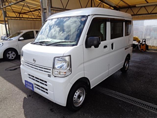 NISSAN CLIPPER VAN