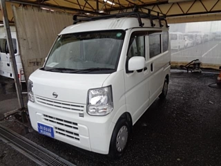NISSAN CLIPPER VAN