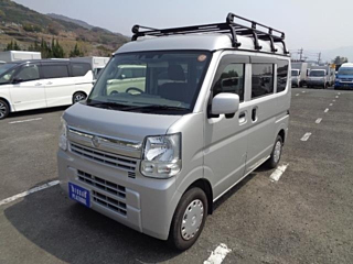 NISSAN CLIPPER VAN