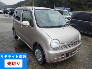 DAIHATSU MOVE LATTE