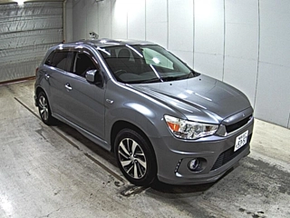MITSUBISHI RVR