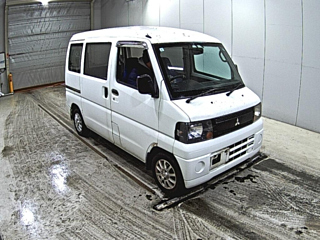 MITSUBISHI MINICAB VAN