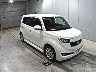 TOYOTA BB