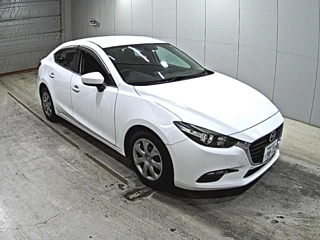 MAZDA AXELA