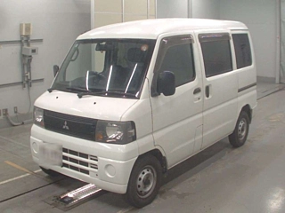 MITSUBISHI MINICAB VAN