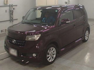 TOYOTA BB