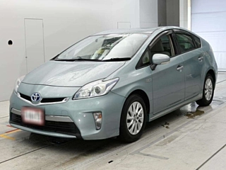 TOYOTA PRIUS PHV