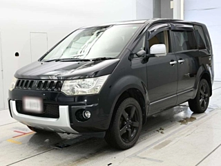 MITSUBISHI DELICA D5