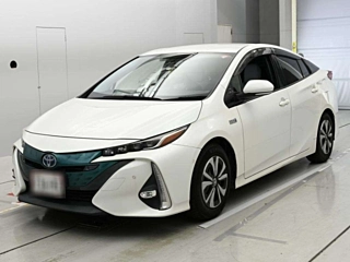 TOYOTA PRIUS PHV