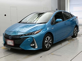 TOYOTA PRIUS PHV