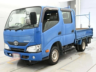 TOYOTA DYNA