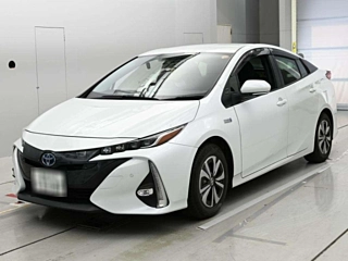 TOYOTA PRIUS PHV