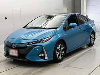 TOYOTA PRIUS PHV