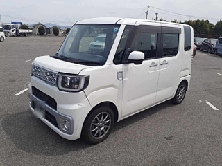 DAIHATSU WAKE