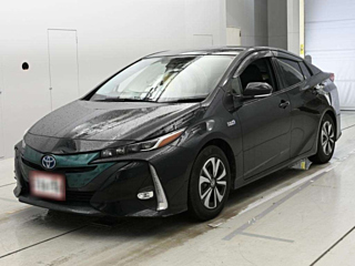 TOYOTA PRIUS PHV