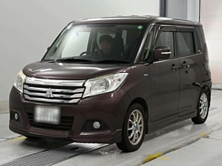 MITSUBISHI DELICA D2