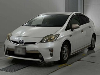 TOYOTA PRIUS PHV