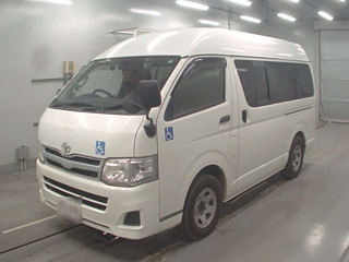 TOYOTA REGIUS ACE VAN